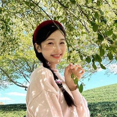 庭怨森森